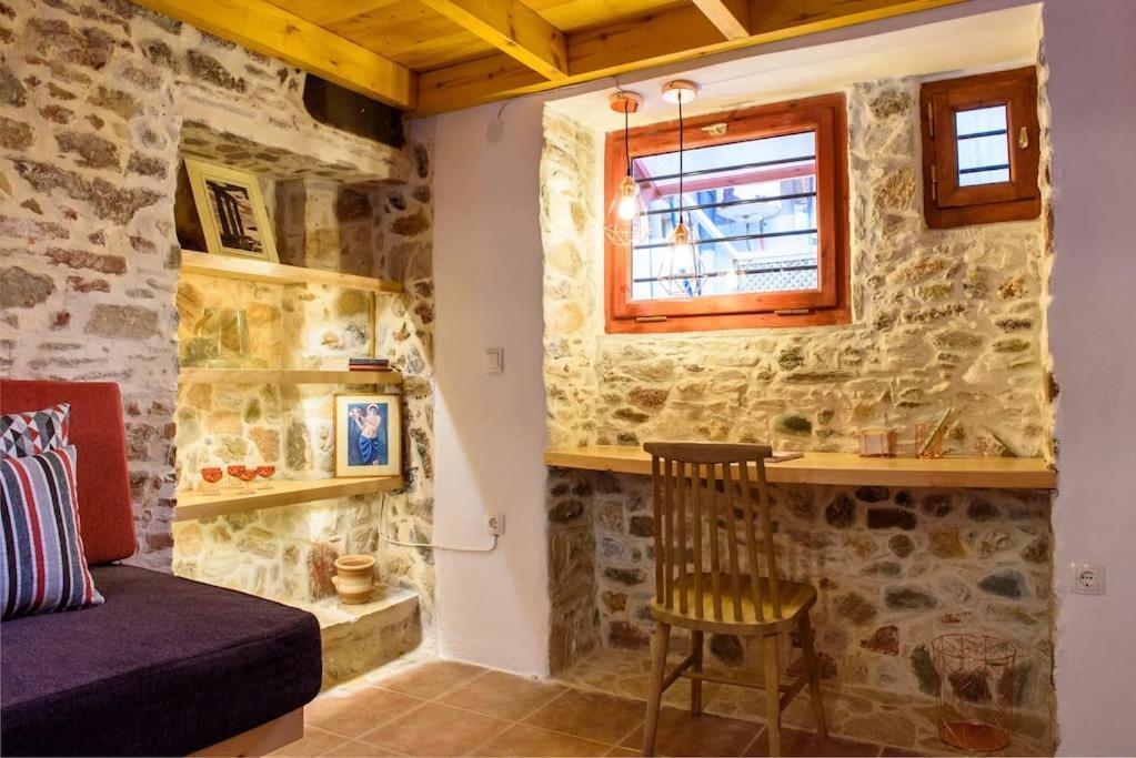 Lavrio Stone House 5 Min From The Centre/Port Apartment Ngoại thất bức ảnh