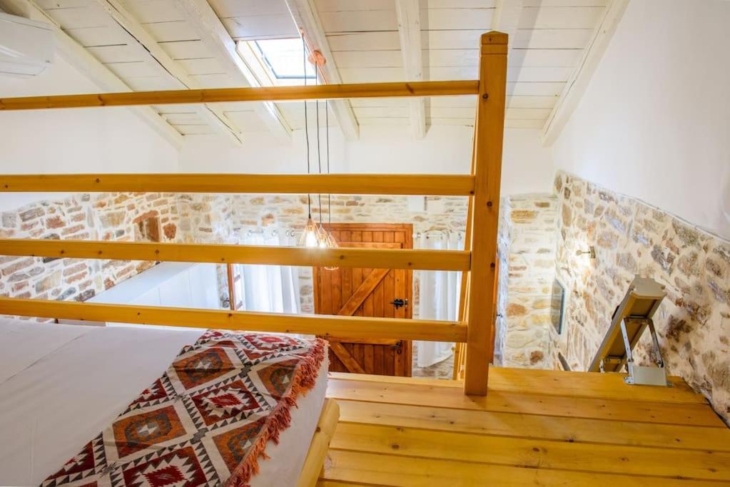 Lavrio Stone House 5 Min From The Centre/Port Apartment Ngoại thất bức ảnh